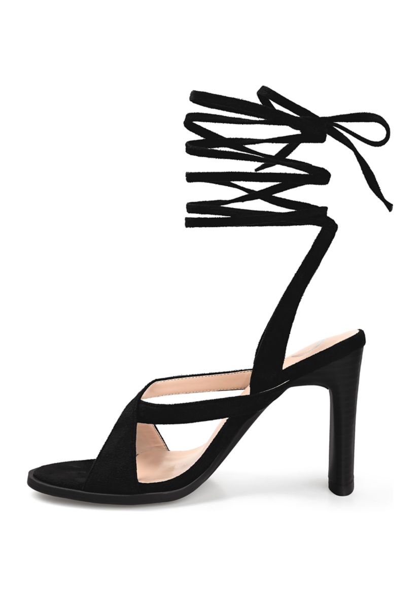 Adalee Pumps