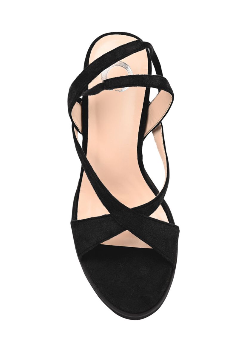 Adalee Pumps