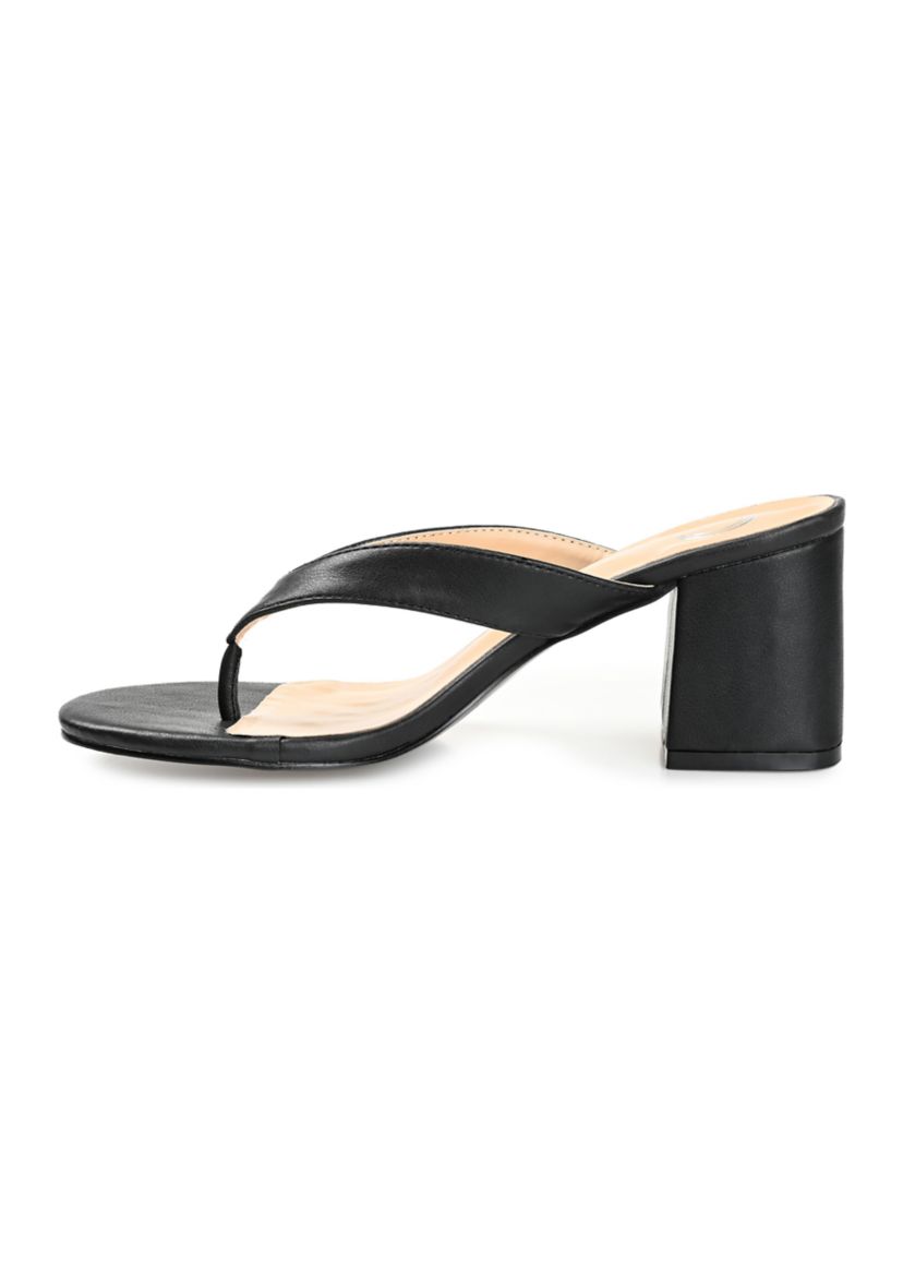 Alika Pumps