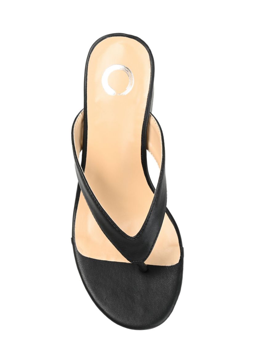 Alika Pumps
