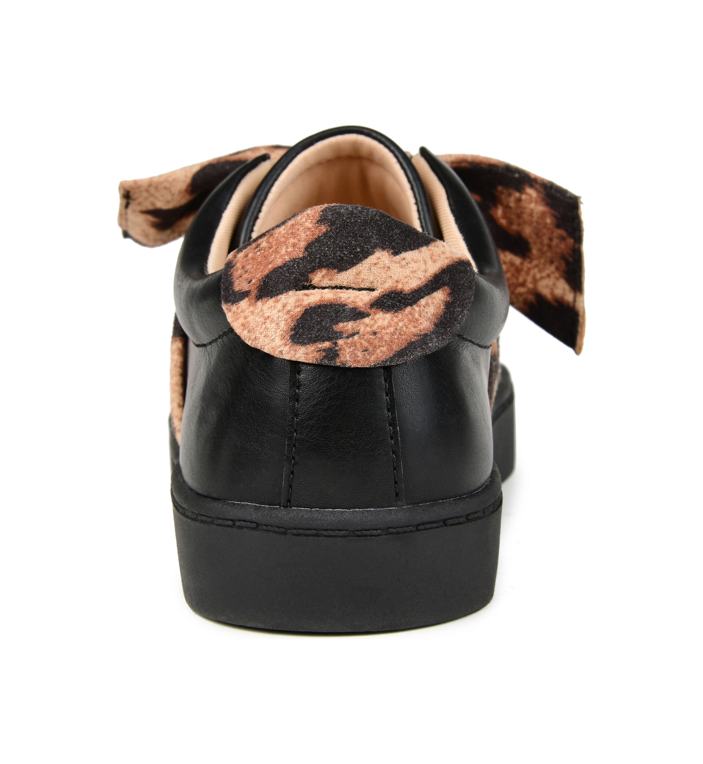 Abrina Sneakers