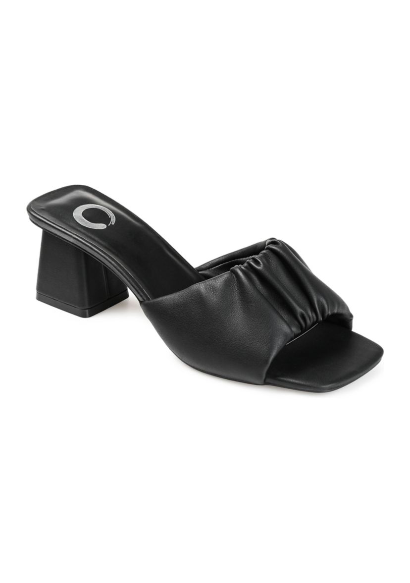 Briarr Pumps
