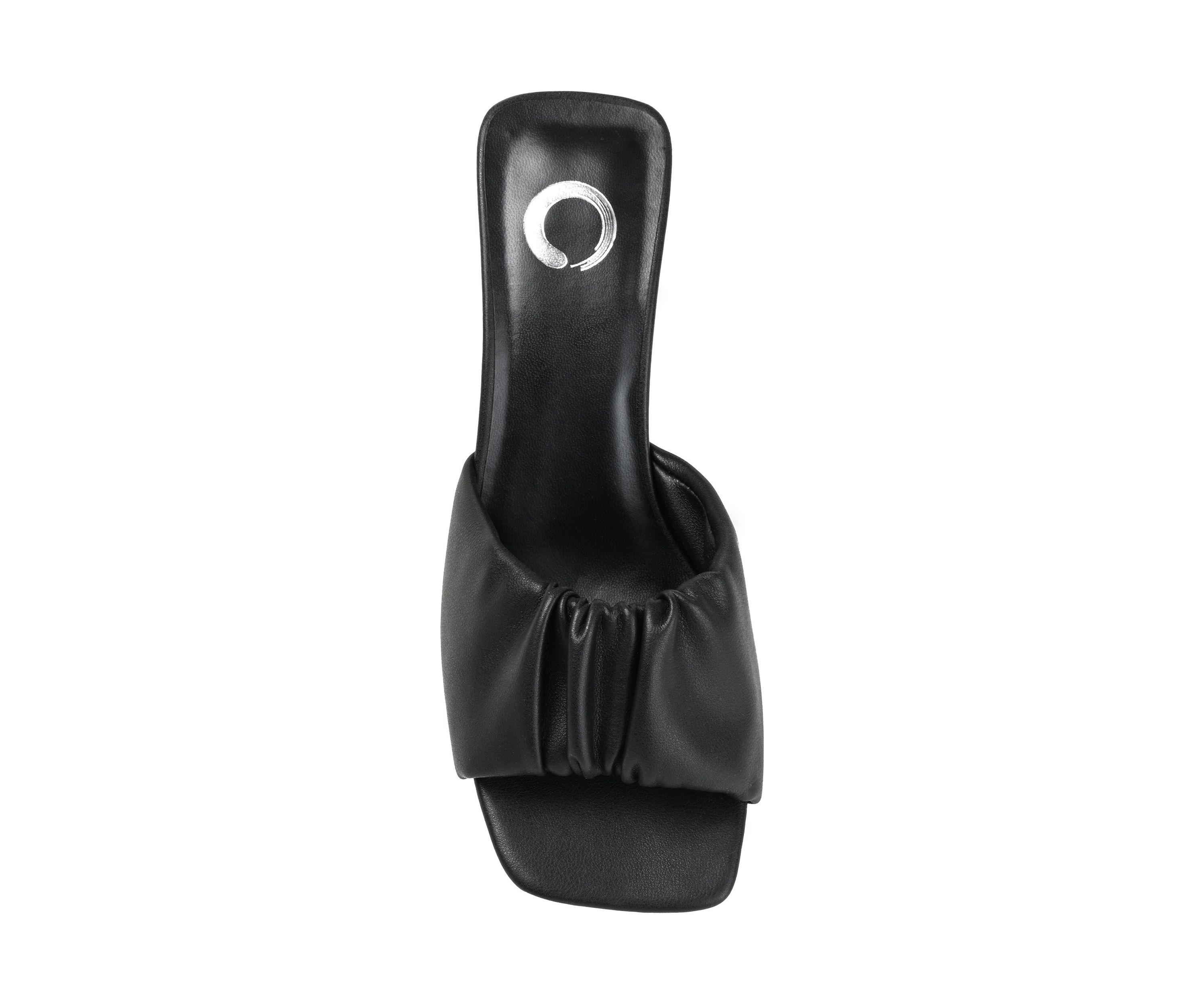 Briarr Pumps