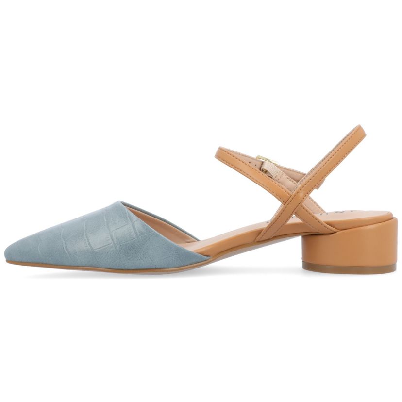 Brynn Pumps