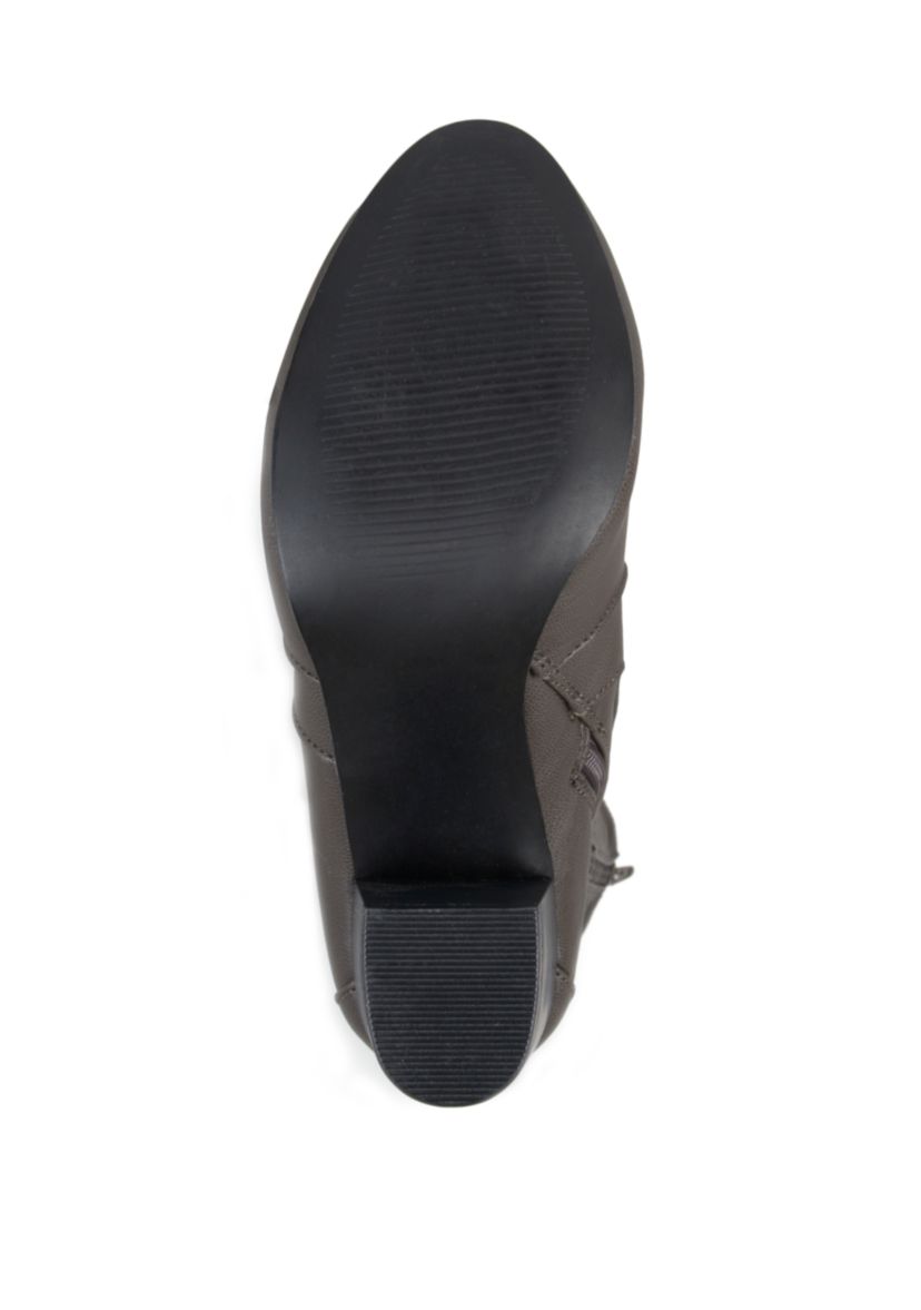 Carver Boots