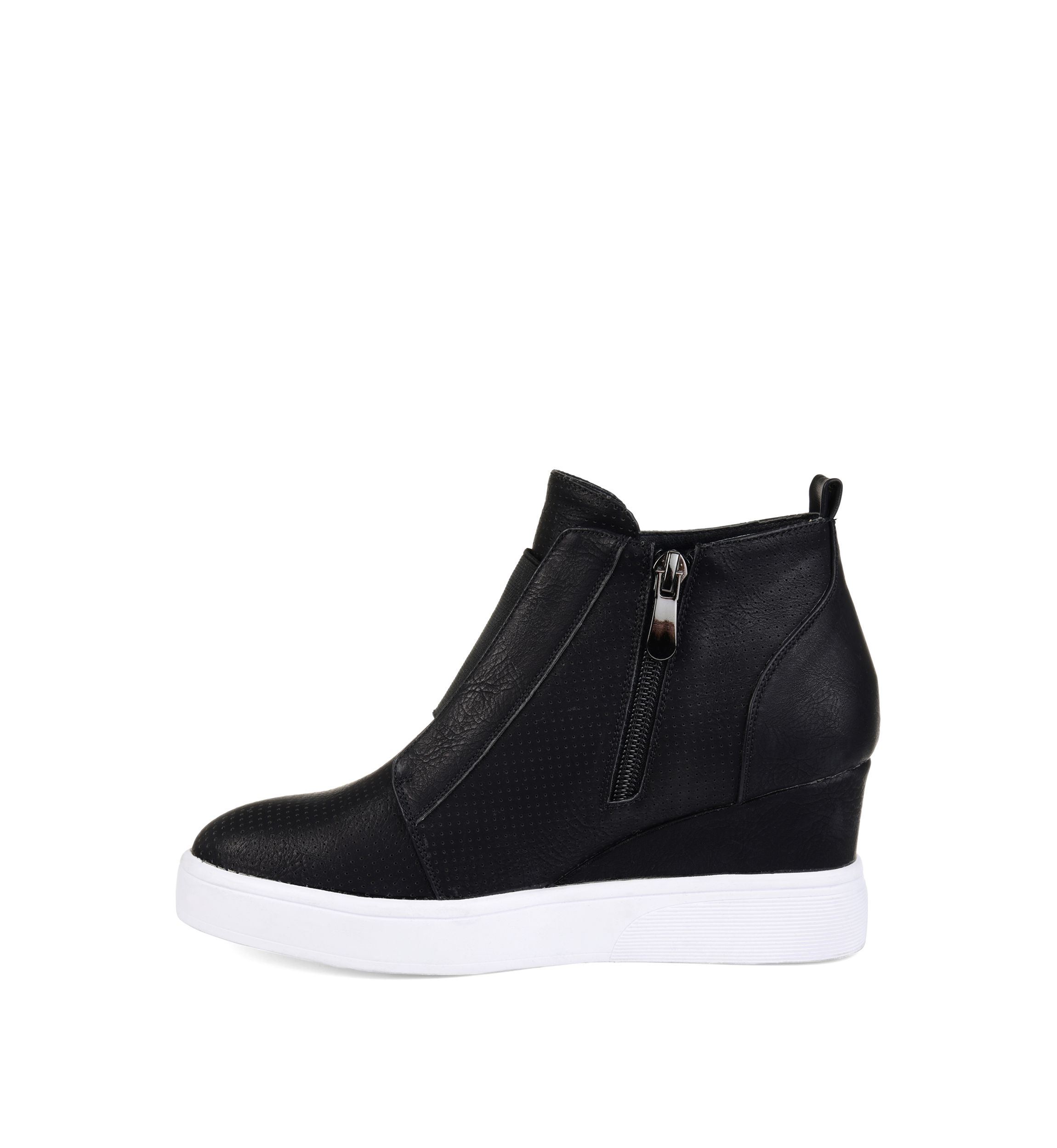 Clara Athleisure