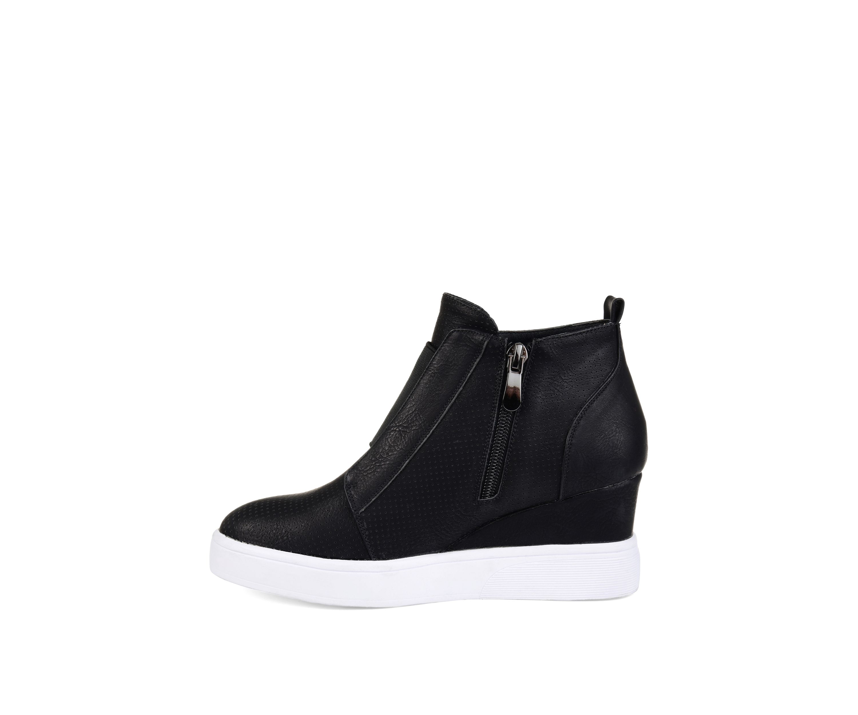 Clara Athleisure