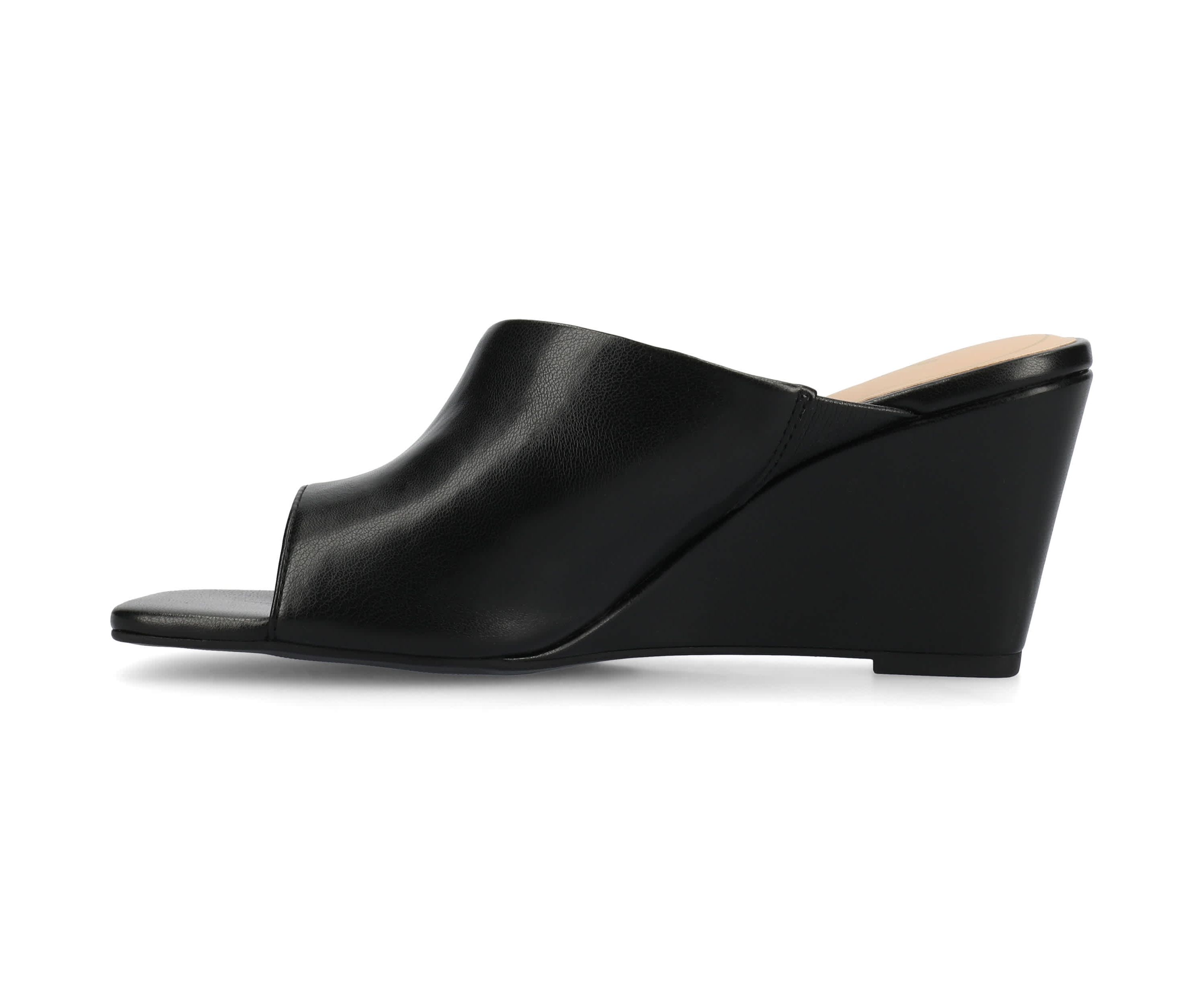 Clementine Sandals