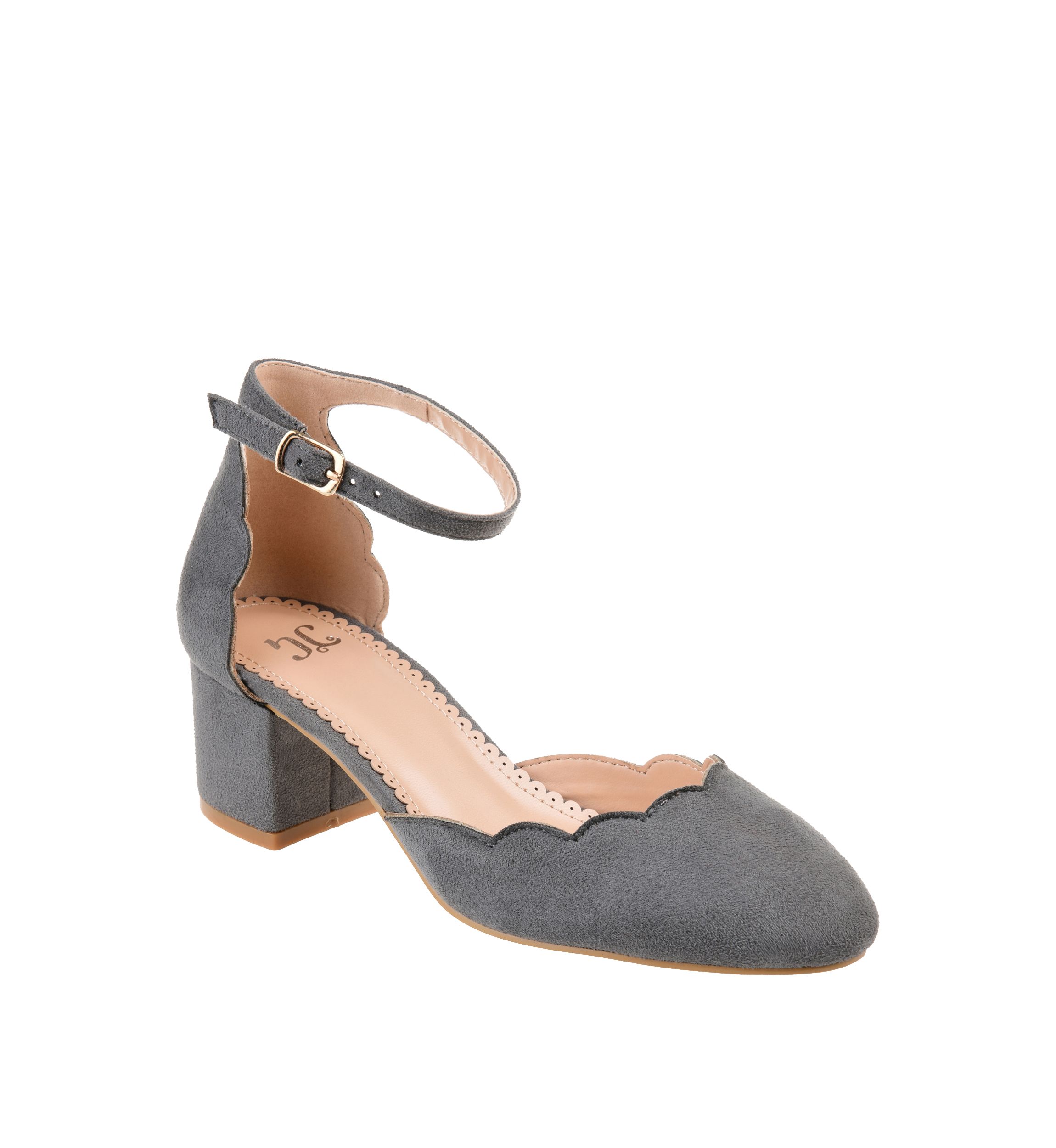 Edna Pumps
