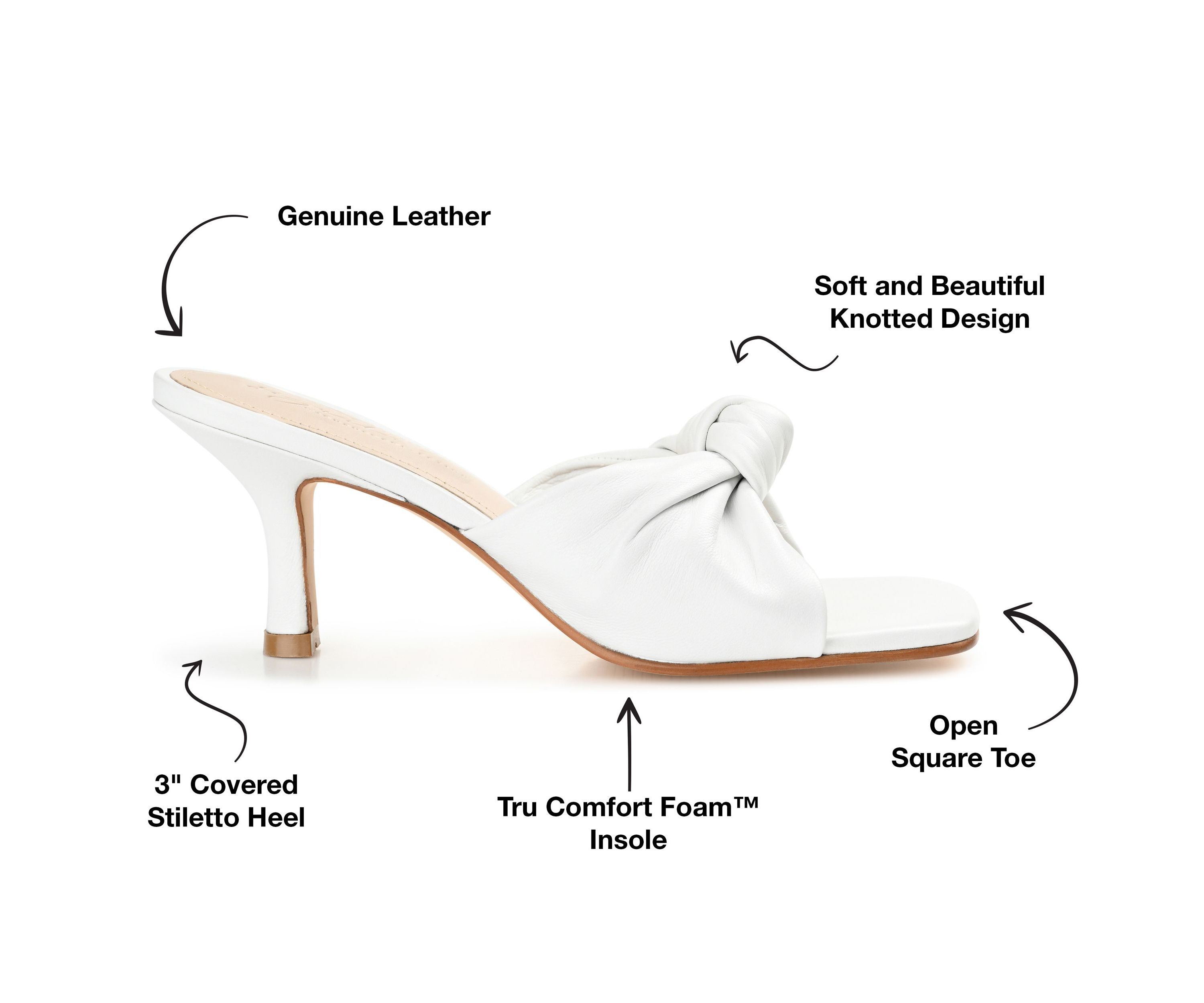Finlee Pumps