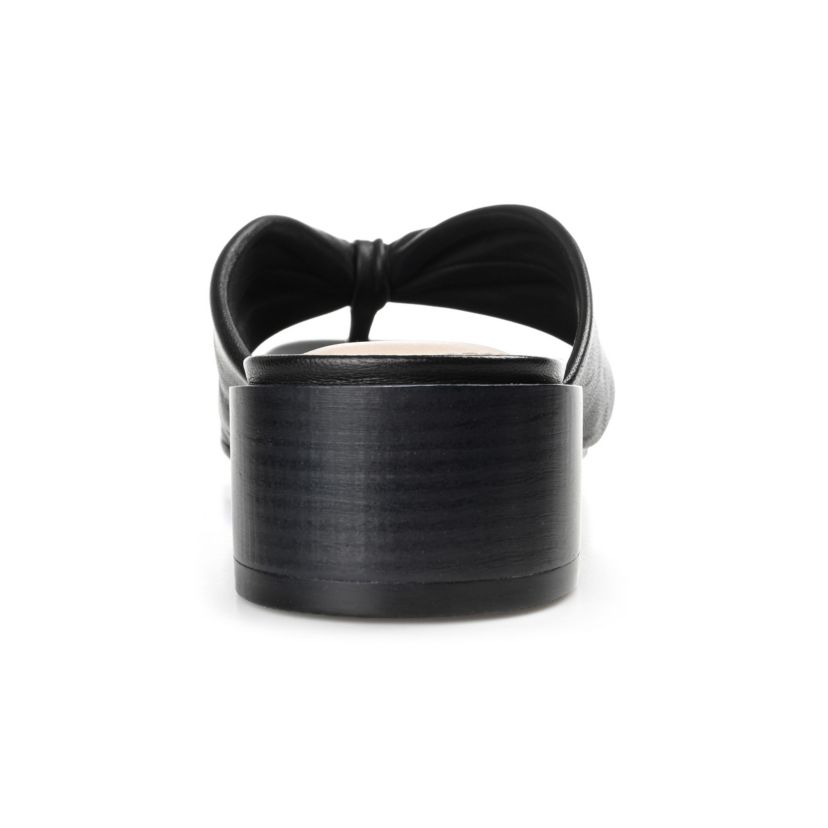 Francine Pumps