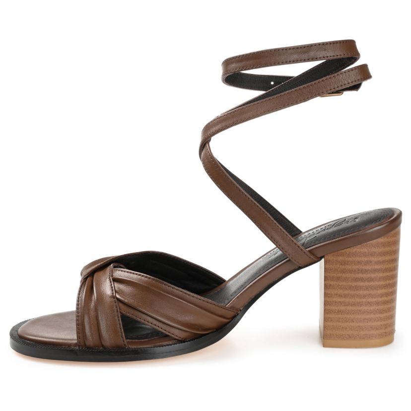 Freeda Pumps