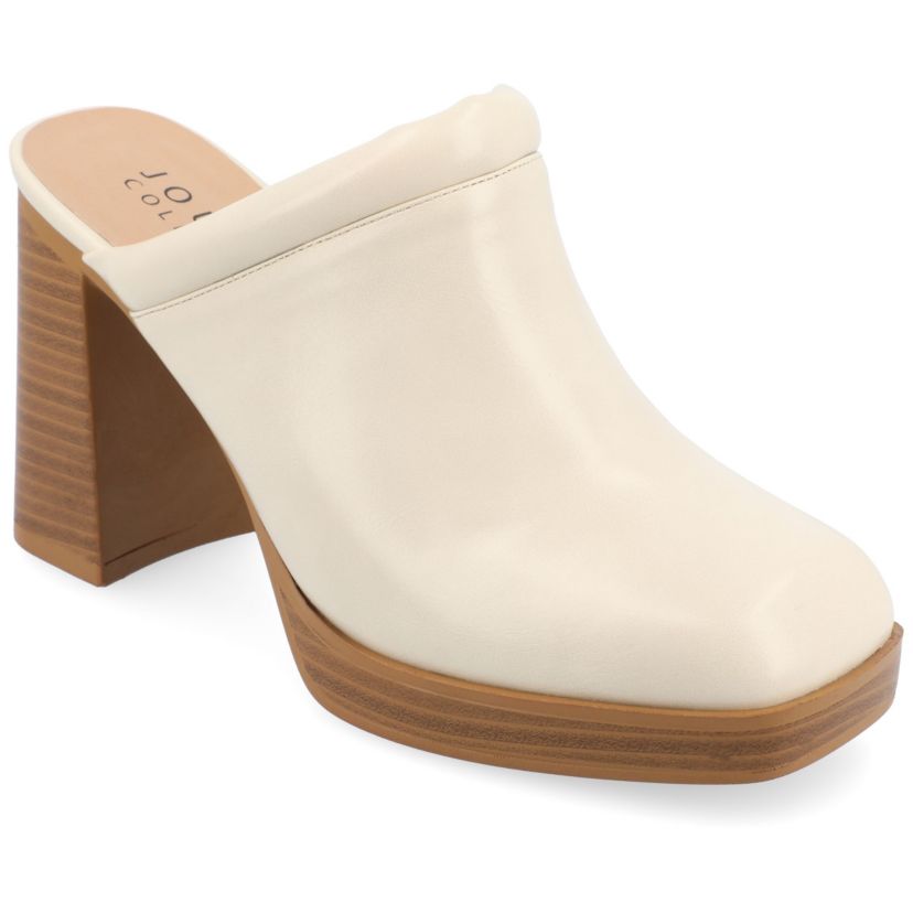 Izara Pumps