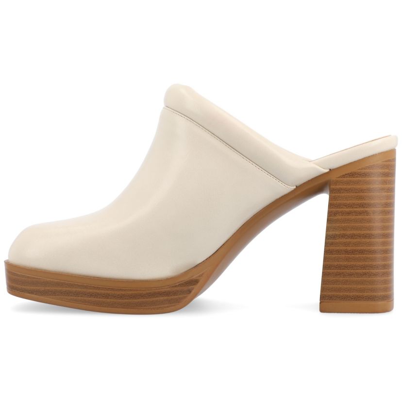 Izara Pumps