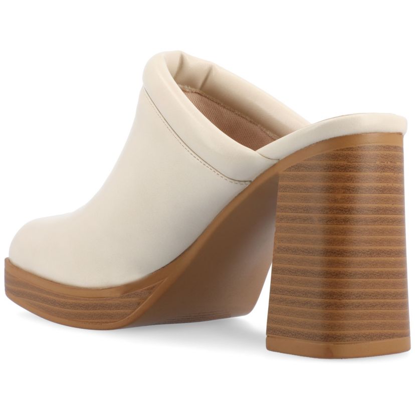 Izara Pumps
