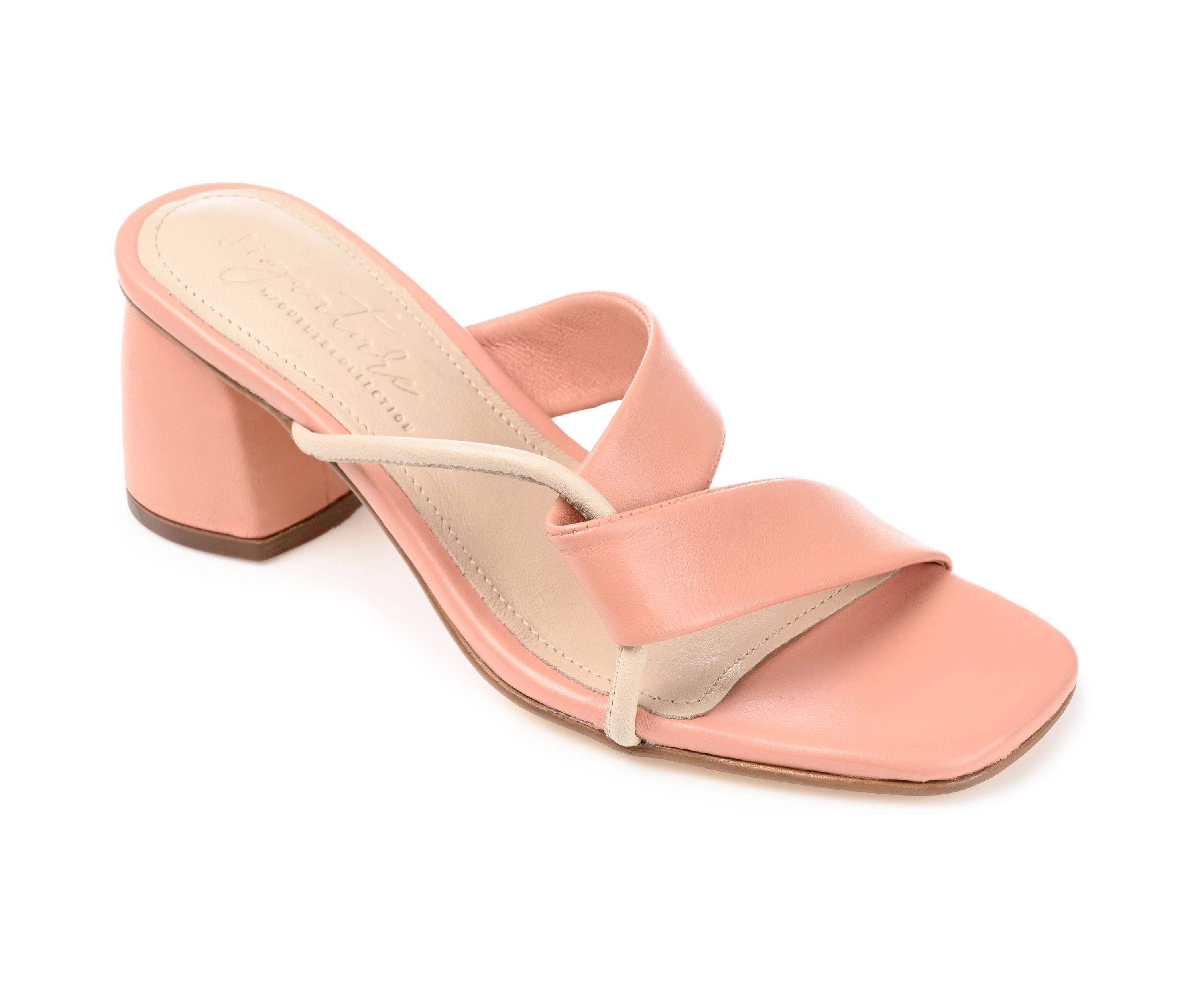 Jossette Pumps