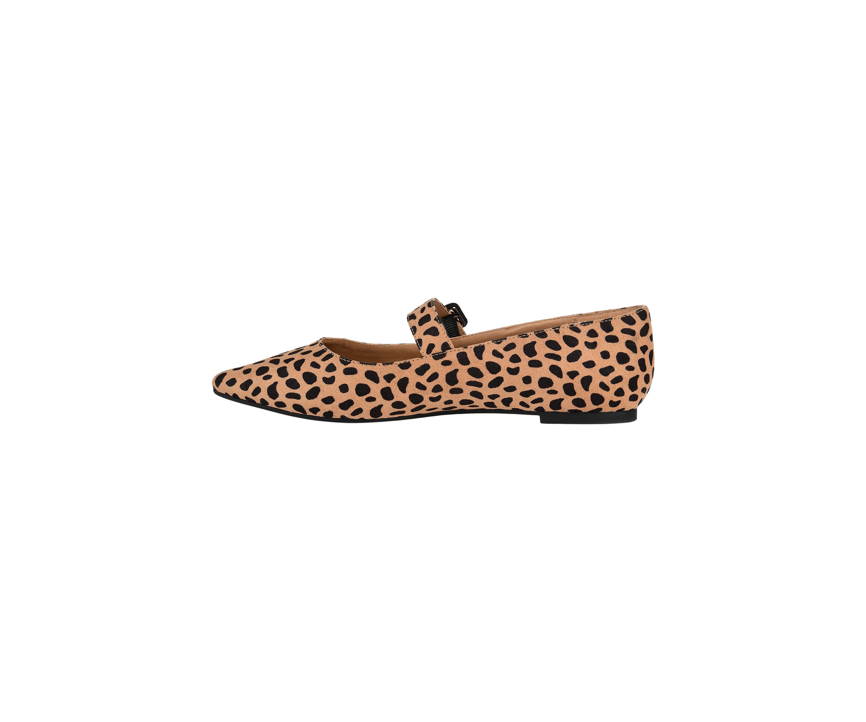 Karissa Flats 