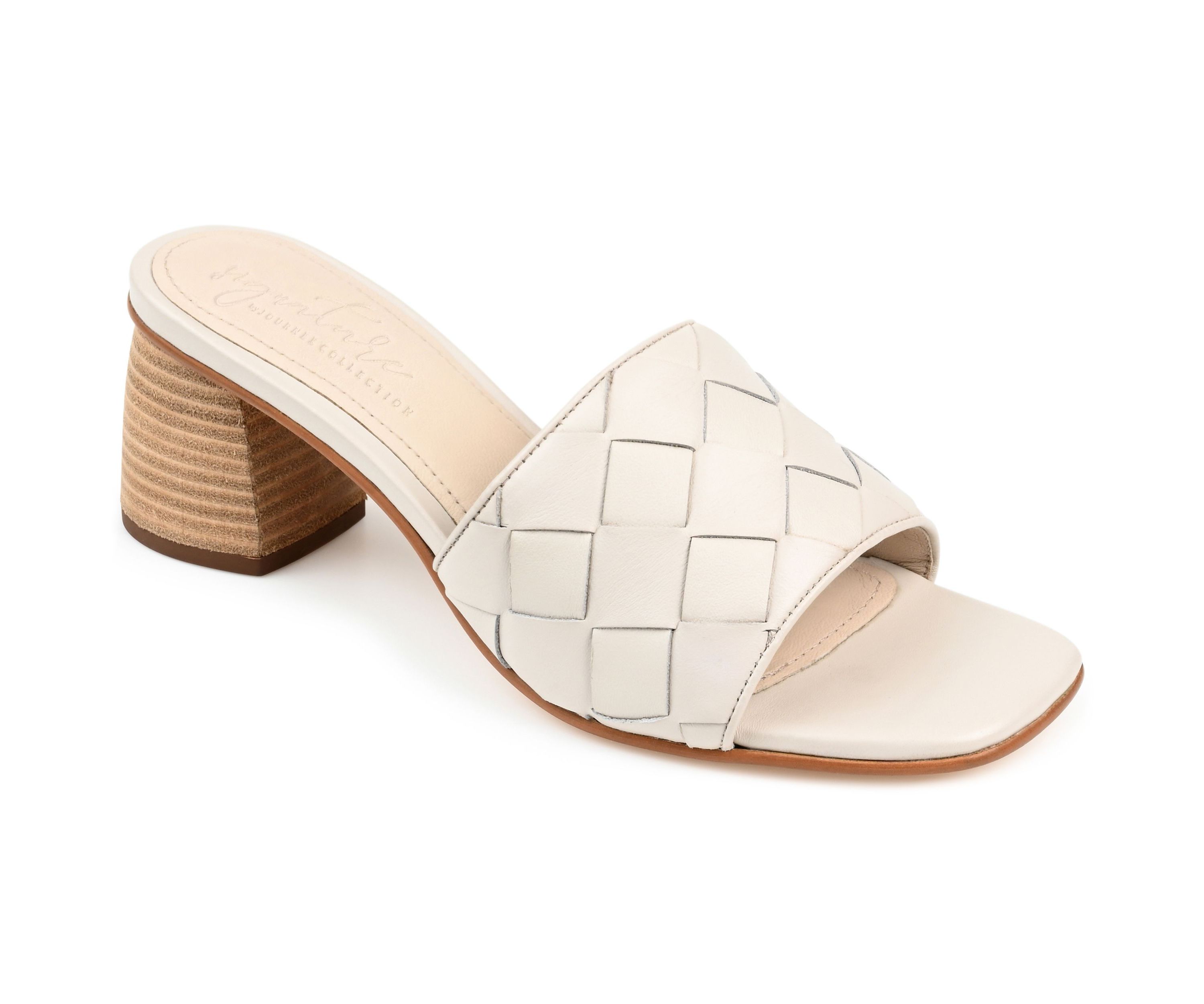 Kellee Pumps