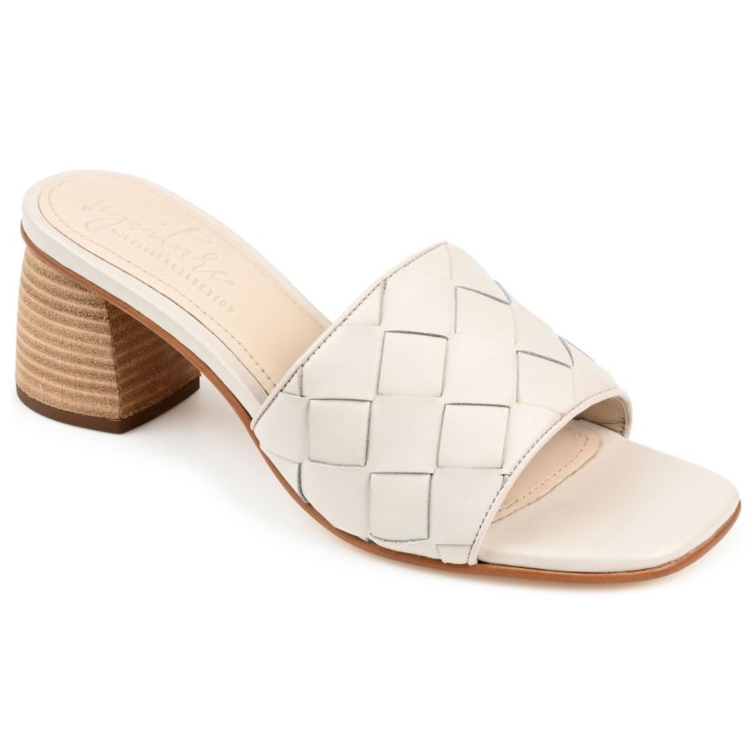 Kellee Pumps