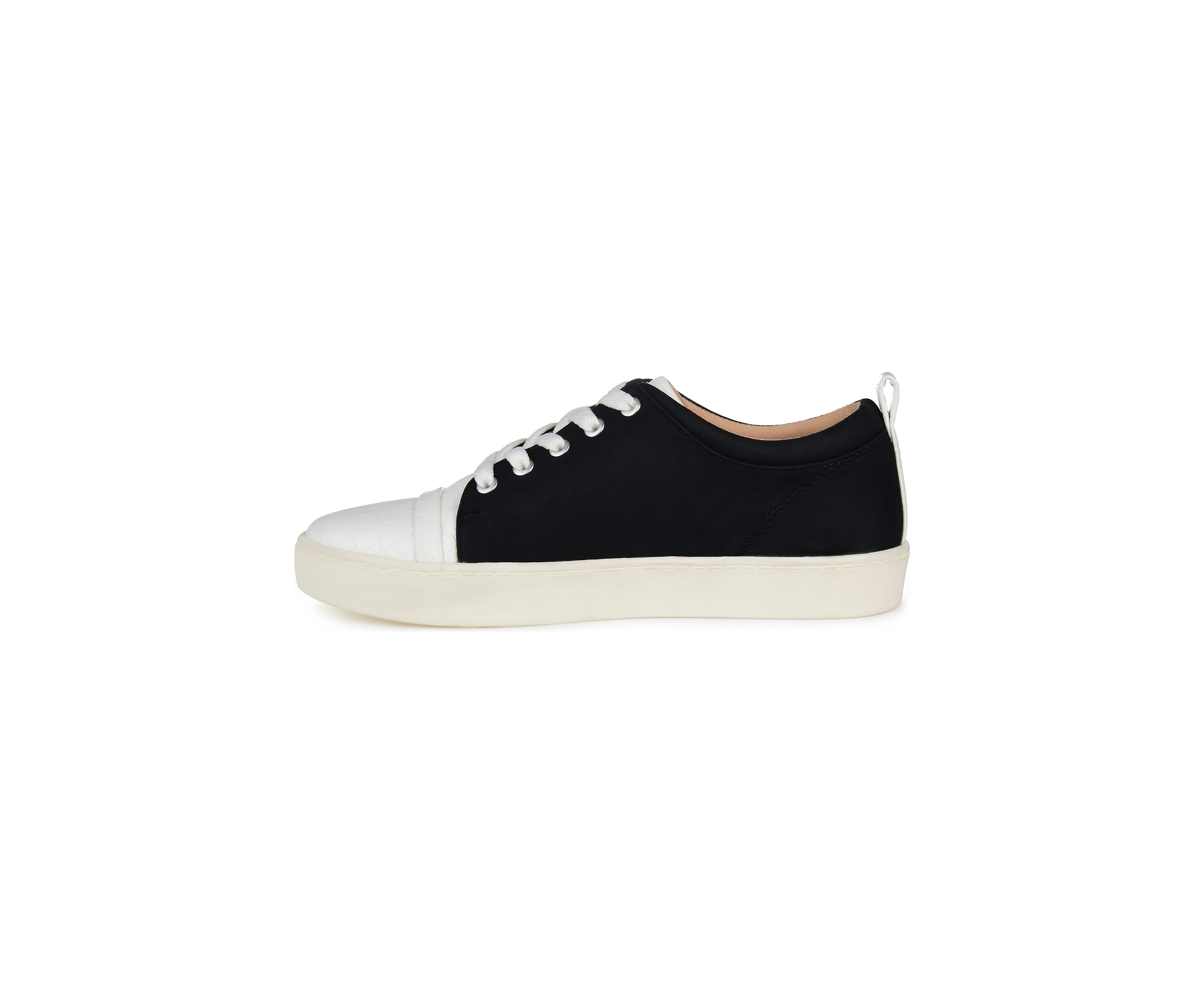 Kyndra Sneakers