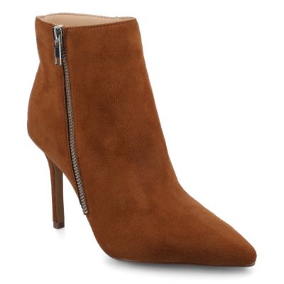 Journee Collection Women's Leyna Booties, 10W