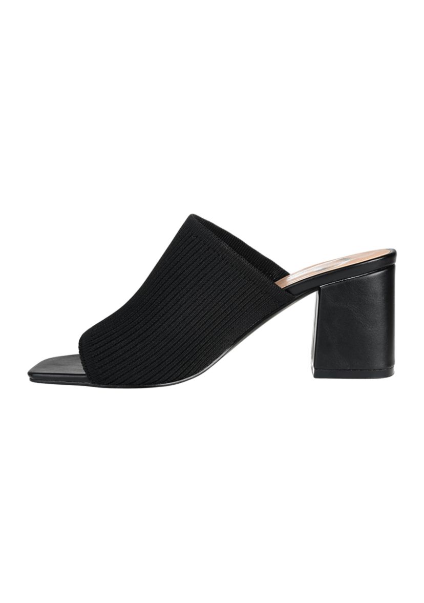 Lorenna-Wd Pumps