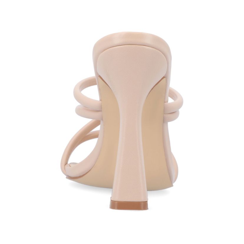 Louisse Pumps
