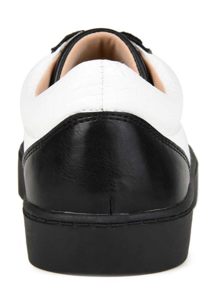 Lynz Sneakers