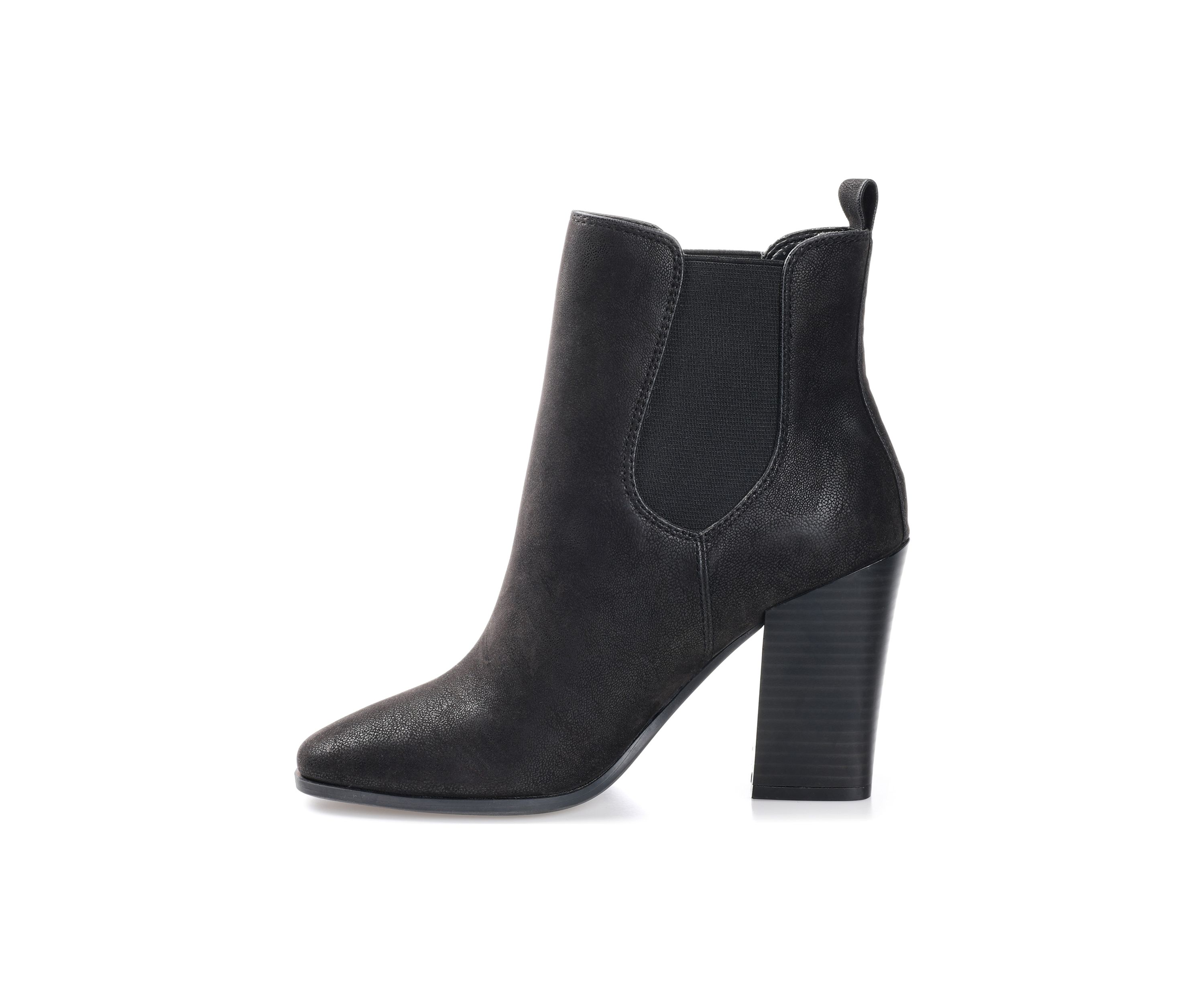 Maxxie Booties