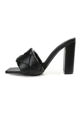 Maysie Pumps