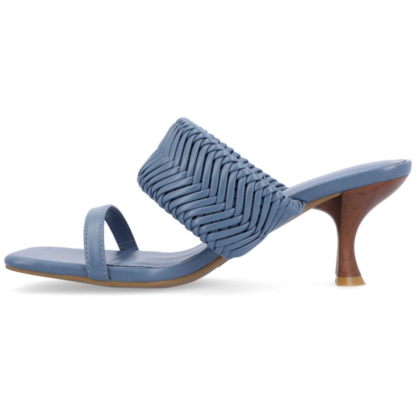 Monyka Pumps
