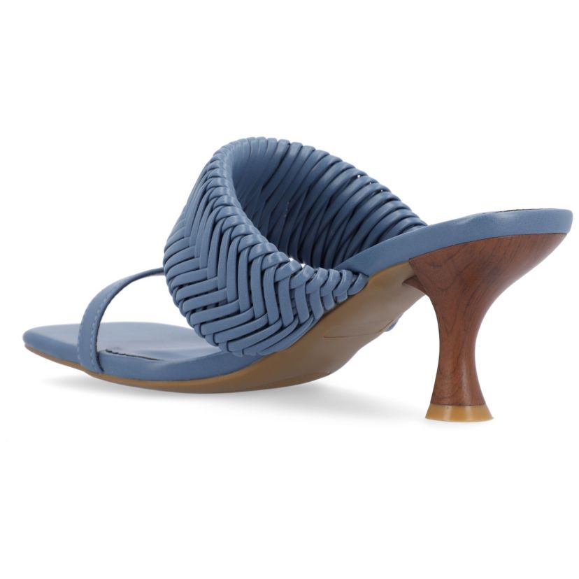 Monyka Pumps
