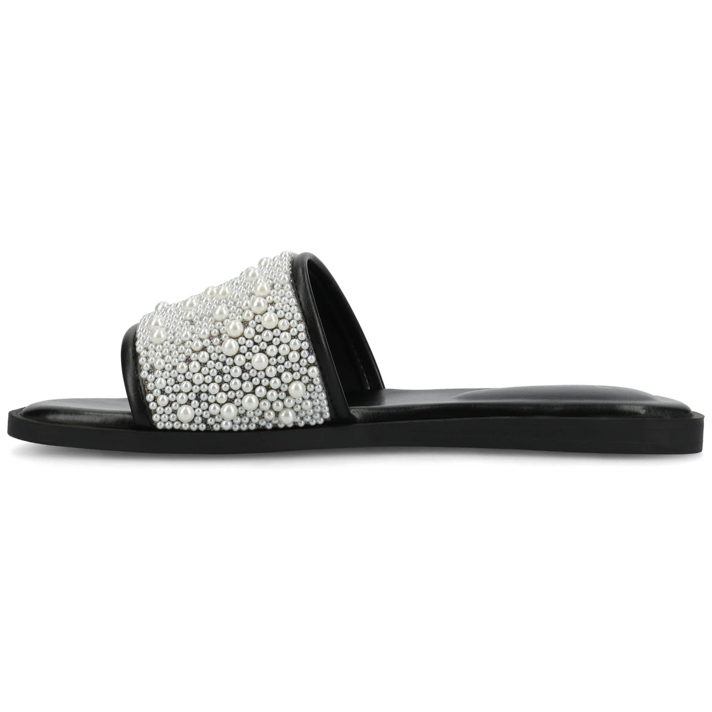 Precly Sandals