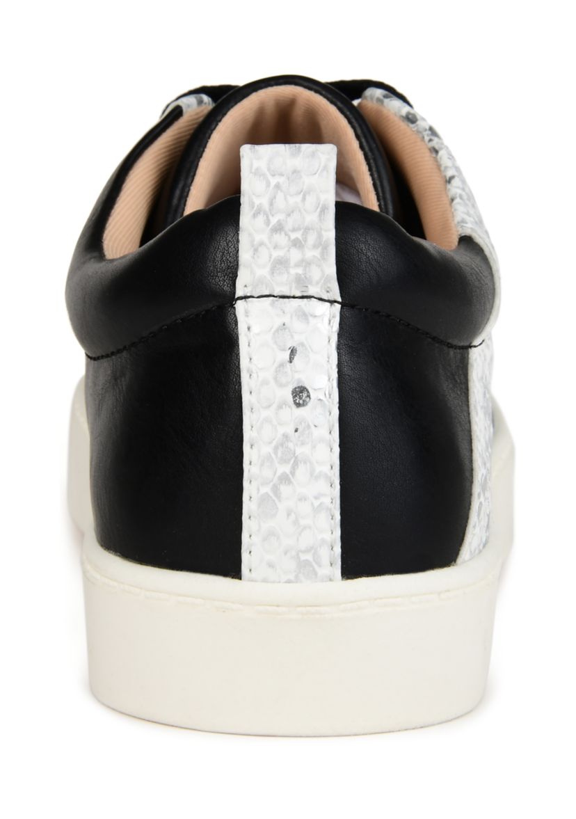 Raaye Sneakers