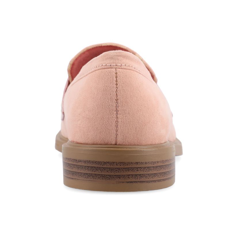 Raichel Flats