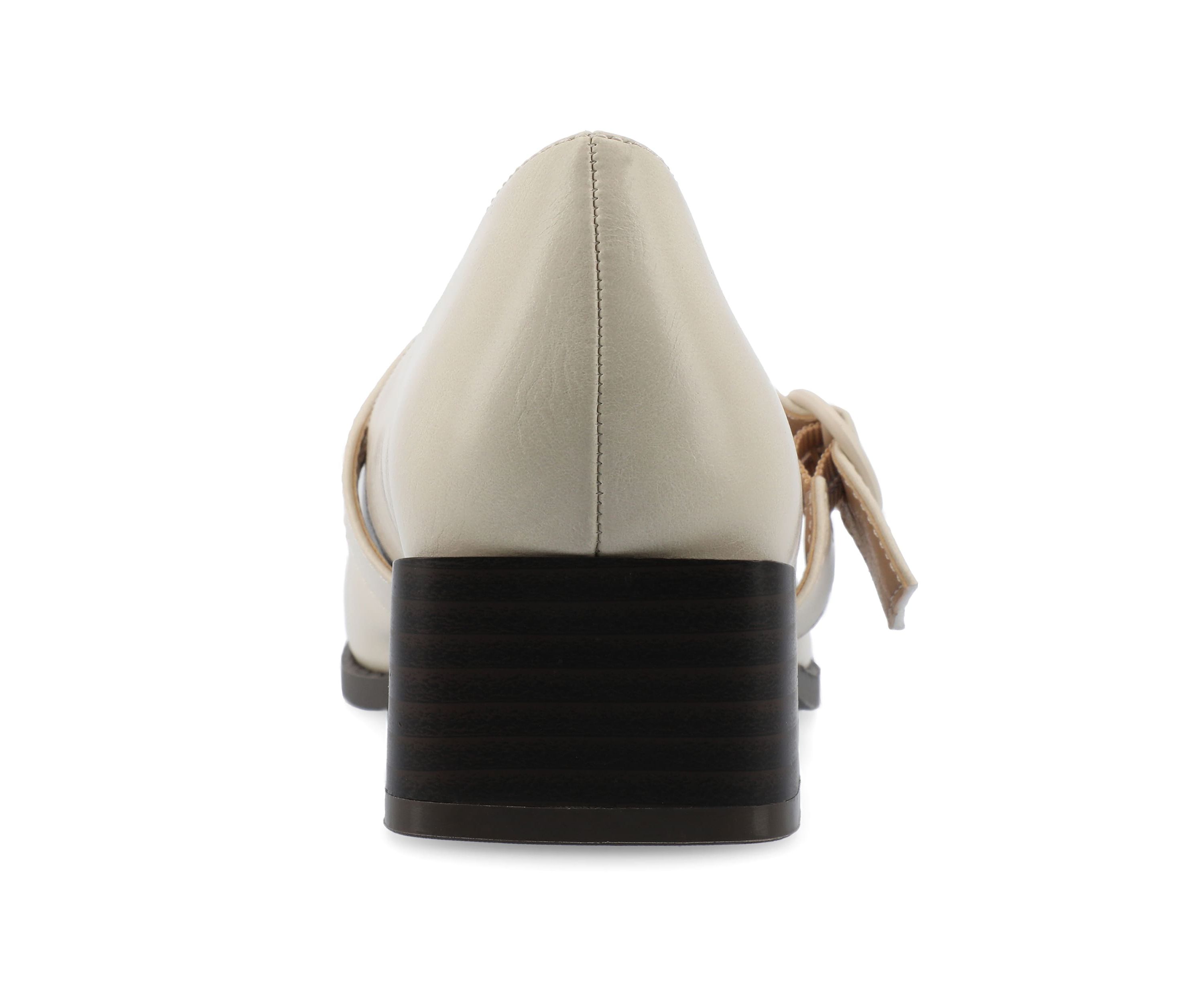Savvi Pumps