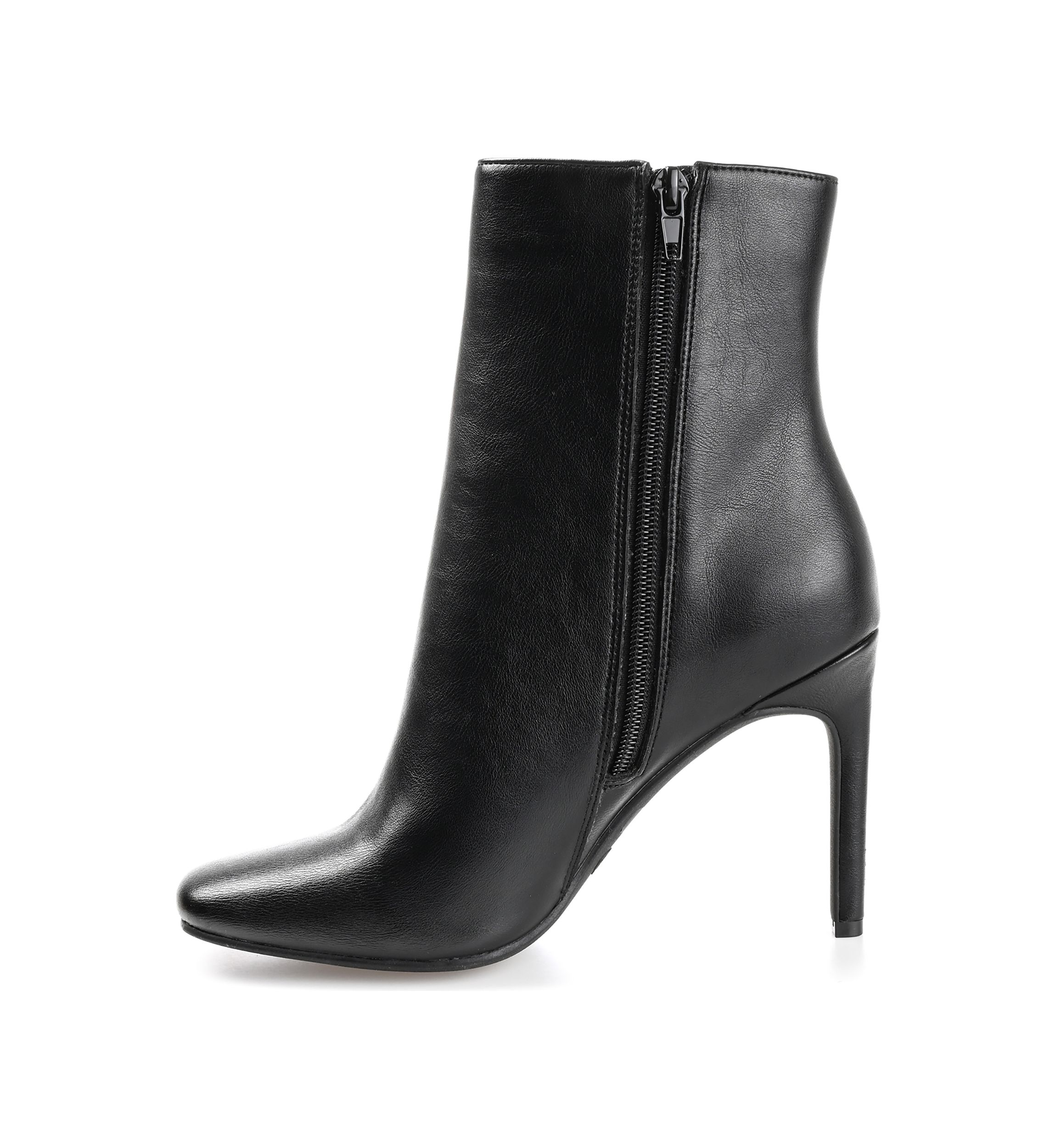 Silvy Booties