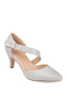 journee tillis pump