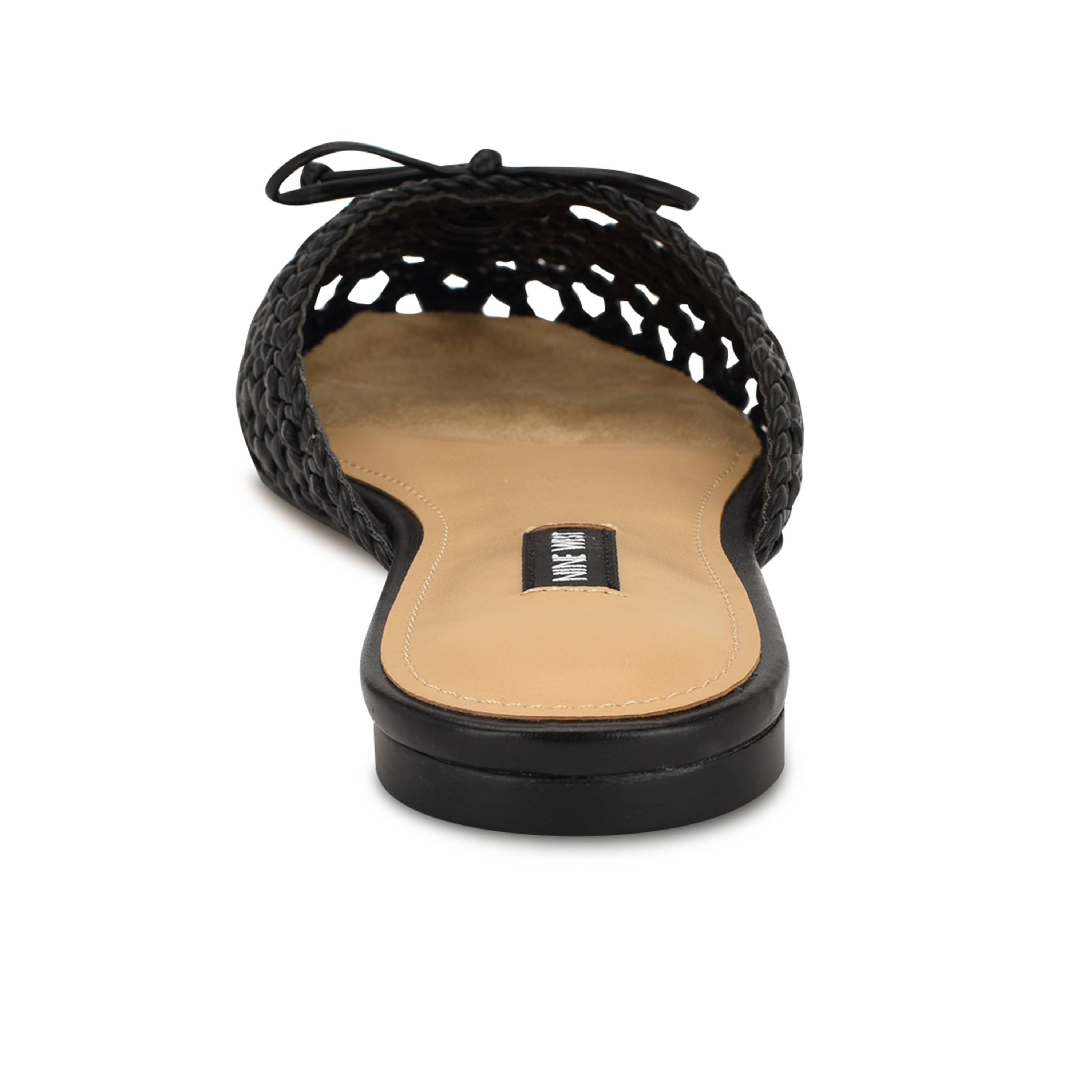 Lolah Slip-on Round Toe Dress Flats