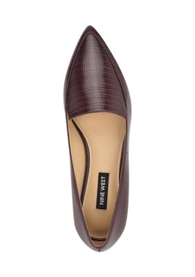 Abay Pointed Toe Flats