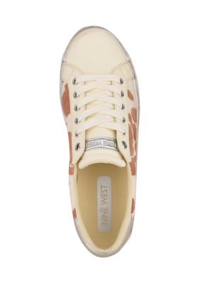 Best Casual Lace-up Sneakers