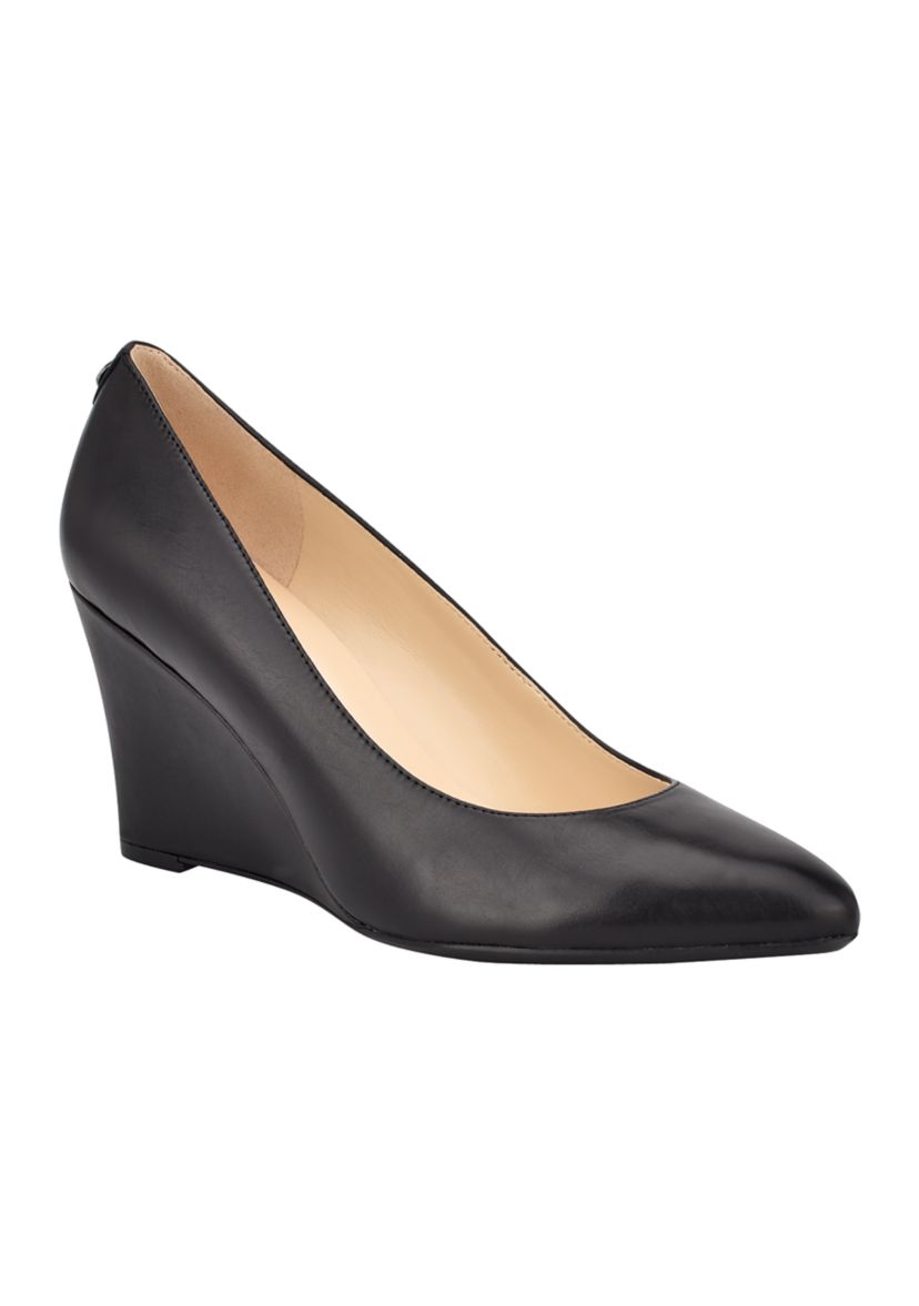 Cal 9x9 Dress Wedges