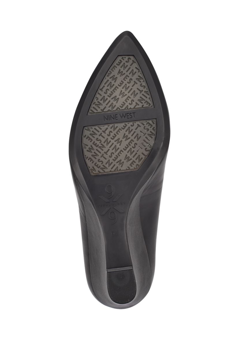 Cal 9x9 Dress Wedges
