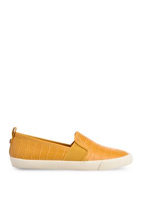 Belk yellow hot sale shoes