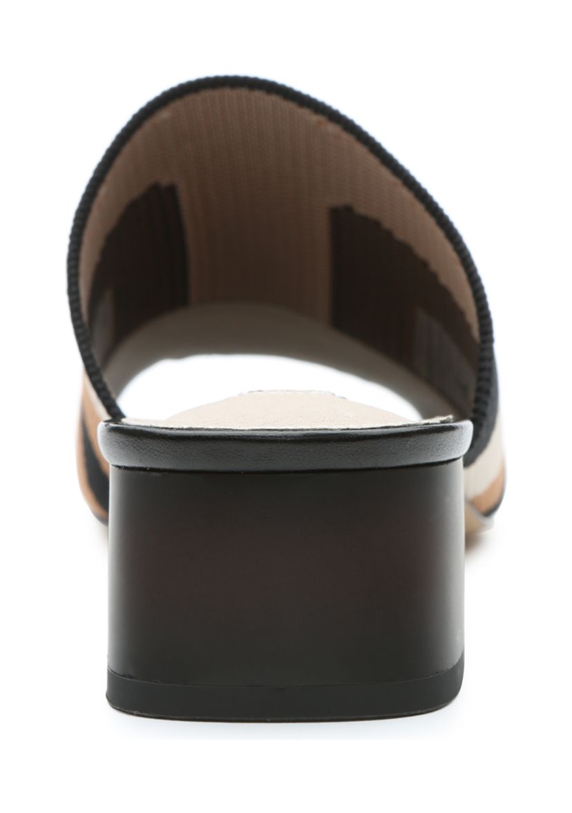 Smart Creation Rumble Sandals