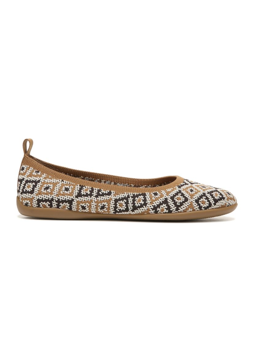 Caitlin Flat