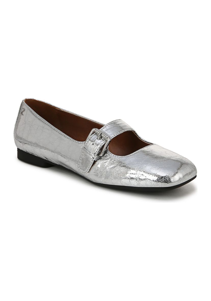 Indira Flats