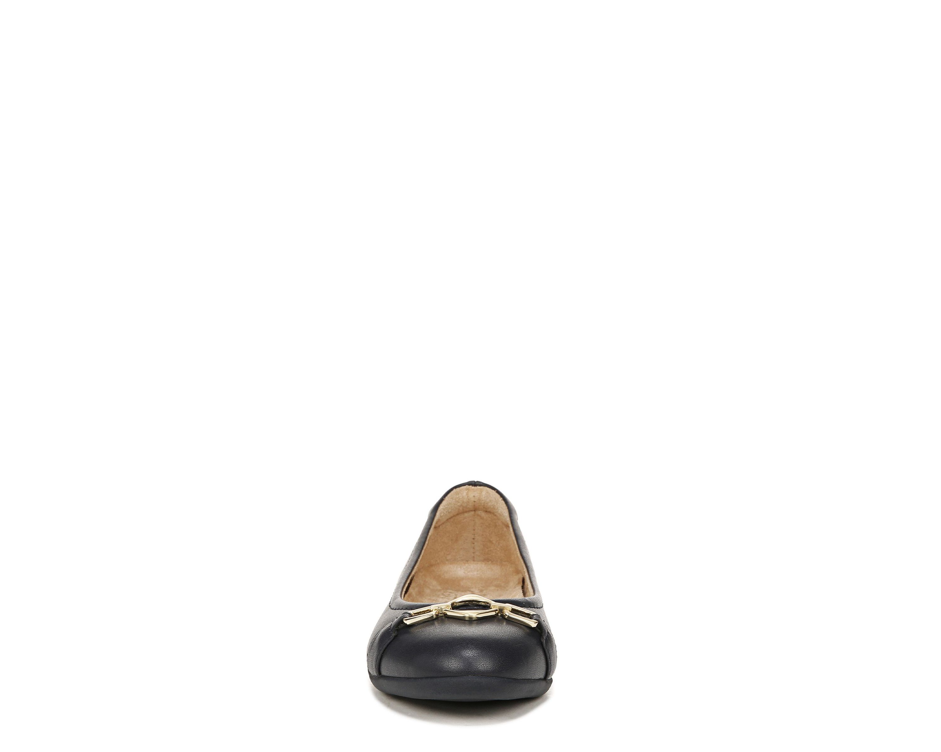 Vivienne-O Flat