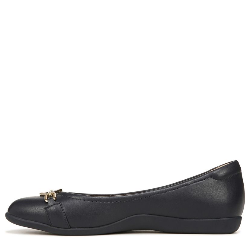 Vivienne-O Flat
