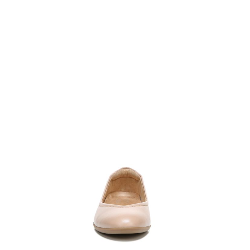 Vivienne Flat
